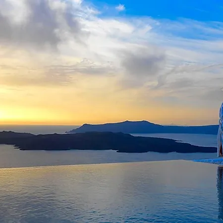 Lilium Hotel Santorini Hotel 5*