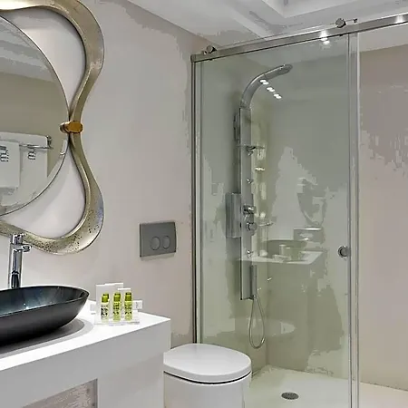 Lilium Hotel Santorini Hotel 5*