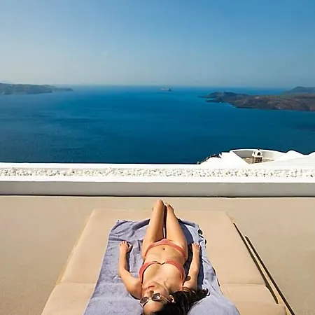 Hotel Lilium Hotel Santorini 5*