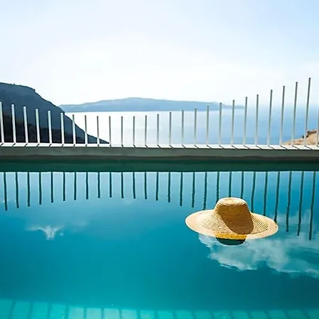 Lilium Hotel Santorini Hotel 5*