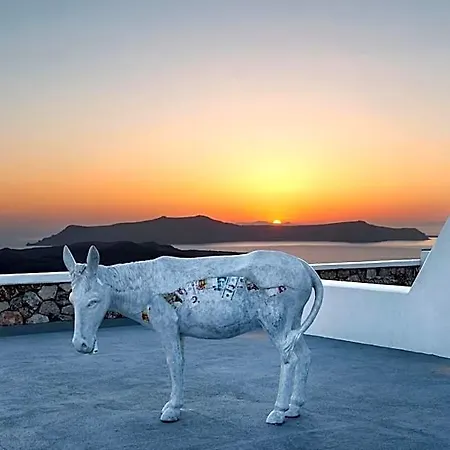 Lilium Hotel Santorini Hotel
