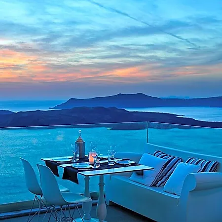 Lilium Hotel Santorini 5*